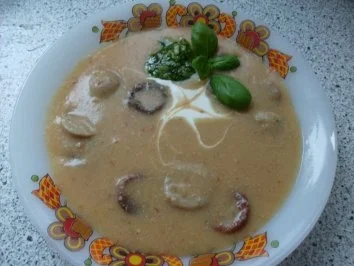 Kartoffelsuppe mit Bratwurst - Rezept