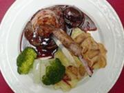 Filet Porthos an Portweinpflaumen-Soße mit Gratin Dauphin - Rezept - Bild Nr. 2