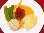 Scheiben von der Milchkalbshaxe auf Kartoffel-Rosmarin-Püree - Rezept - Bild Nr. 2