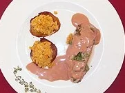 Gefüllte Schweinelende mit lauwarmen Linsen auf Kartoffeltalern - Rezept - Bild Nr. 2