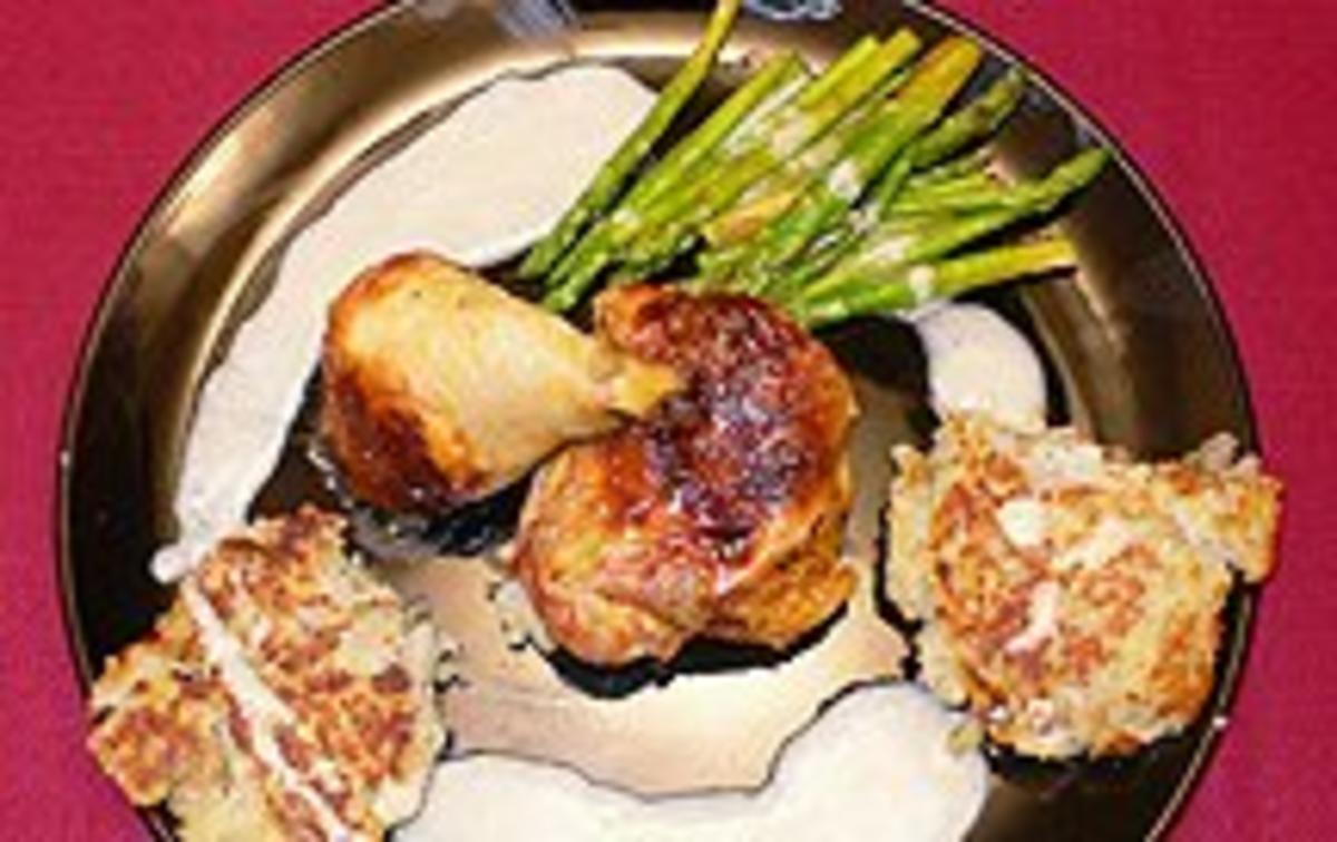 Gefüllte Maispoularde mit Süßkartoffelrösti an Lauch-Chilisoße - Rezept - Bild Nr. 2