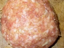 Rezept: Kleine Buletten, Kartoffeln, Mischgemüse und grüner Salat Bild Nr. 2 Kleine Buletten, Kartoffeln, Mischgemüse und grüner Salat - Rezept - Bild Nr. 2