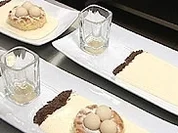 Birnenküchlein mit Birnenmus und Sahne - Rezept