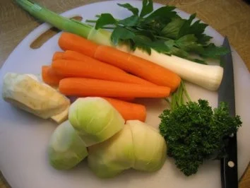 Feincremige Kartoffel-Gemüsesuppe ... - Rezept - Bild Nr. 2