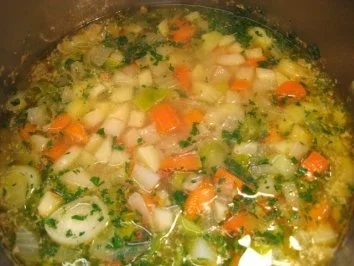 Feincremige Kartoffel-Gemüsesuppe ... - Rezept - Bild Nr. 6