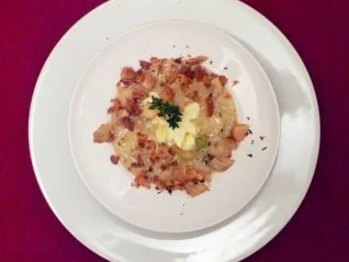 Knoblauch-Thymian-Risotto mit Mandeln, Mascarpone und Brotknusper - Rezept - Bild Nr. 2