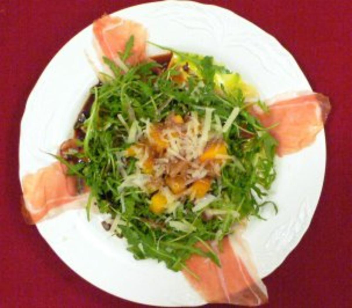 Warmer Kürbissalat mit Parmaschinken - Rezept - kochbar.de
