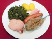 Gröönkohl mit Wust, Kassler, Pinkel, dörchwussen Speck un ´n lütten Sluck - Rezept - Bild Nr. 2