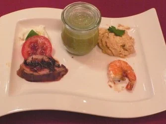 Rezept: Schweinefilet mit Balsamico, King Prawn, Spinatcreme mit Schnecken Bild Nr. 2 Schweinefilet mit Balsamico, King Prawn, Spinatcreme mit Schnecken - Rezept - Bild Nr. 2