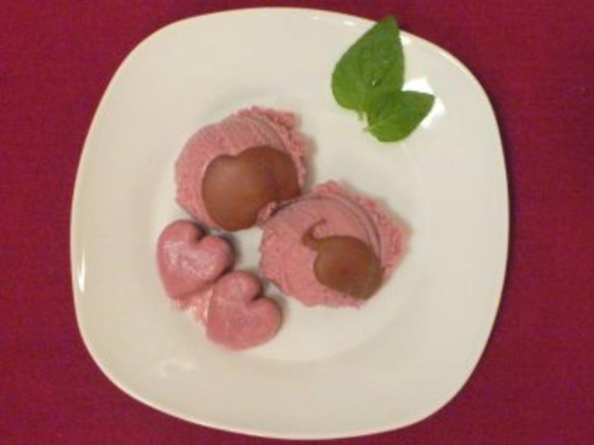 Rotweineis mit Minze - von Das perfekte Dinner
