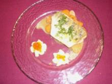 Gebratener Zander auf Koriander-Karottengemüse mit Parmesanpüree - Rezept - Bild Nr. 2