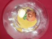 Apfelküchlein auf Zimtschaum mit Calvadoseis - Rezept - Bild Nr. 2