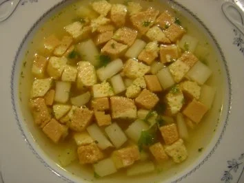 Spargelsuppe "klar" mit Parmesan-Eierstich - Rezept - Bild Nr. 2