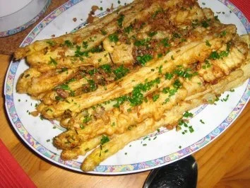 Rezept: Spargel im Teigmantel frittiert mit zweierlei Schinken Bild Nr. 6 Spargel im Teigmantel frittiert mit zweierlei Schinken - Rezept - Bild Nr. 6