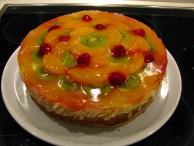 Bunte Obsttorte mit Puddingcreme - Rezept - kochbar.de