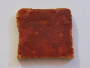 Zwischensnack: Hackfleisch-Toast, überbacken - Rezept - Bild Nr. 2