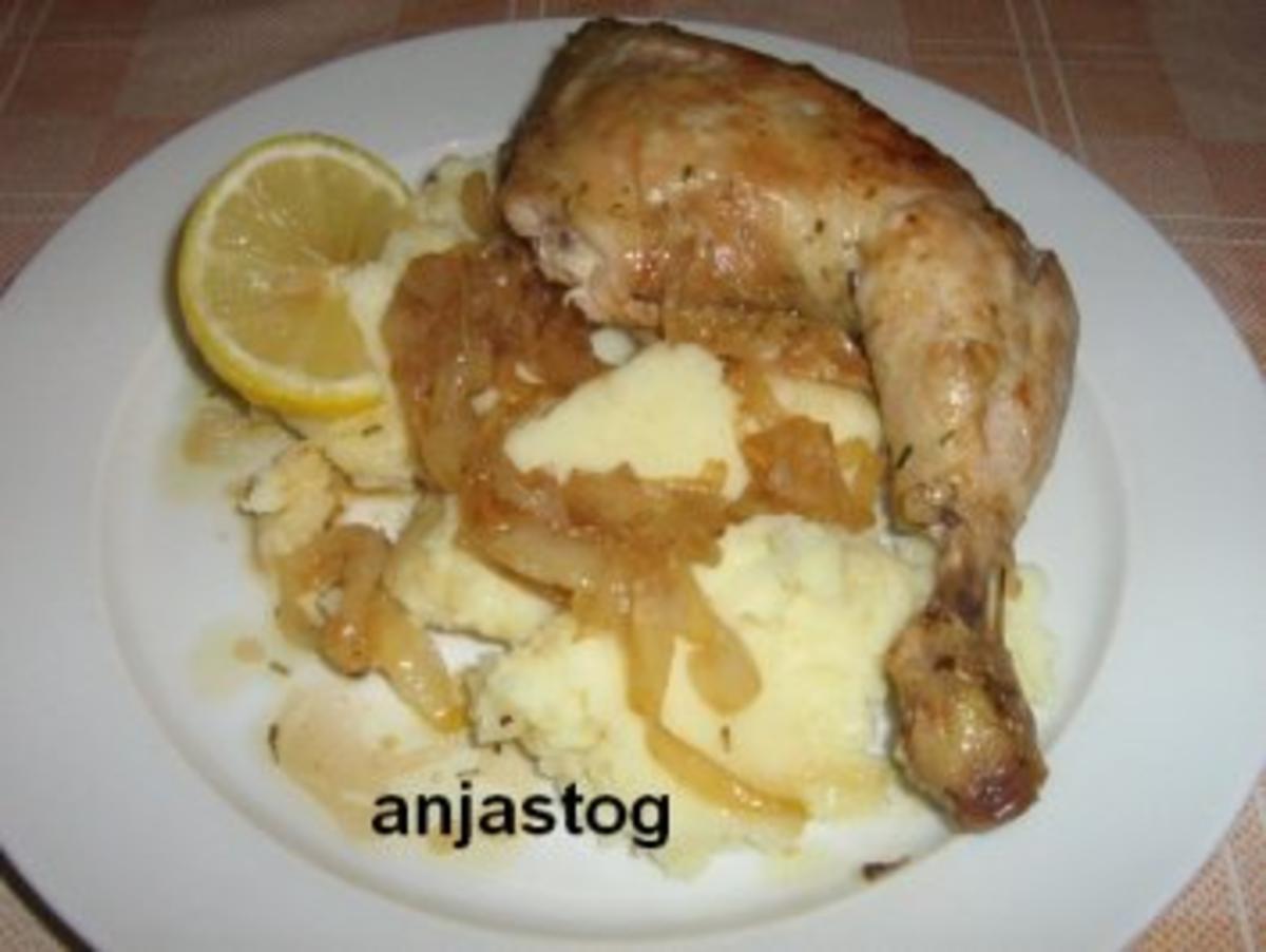 Zitronenhuhn mit Kartoffelpure und gebratenen Zwiebelringen - Rezept ...