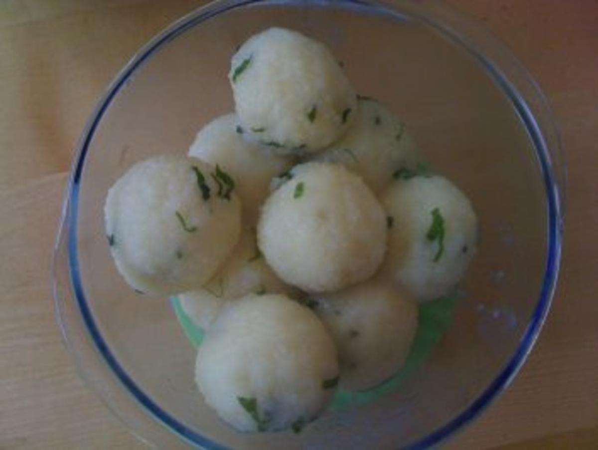 Bilder für E: Bärlauchknödel...die Frühlingsvariante - Rezept