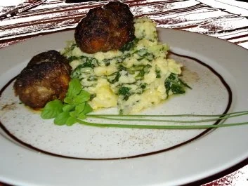 Rezept: Stielmus mit Fleischpflanzerl Bild Nr. 30 Stielmus mit Fleischpflanzerl - Rezept - Bild Nr. 30