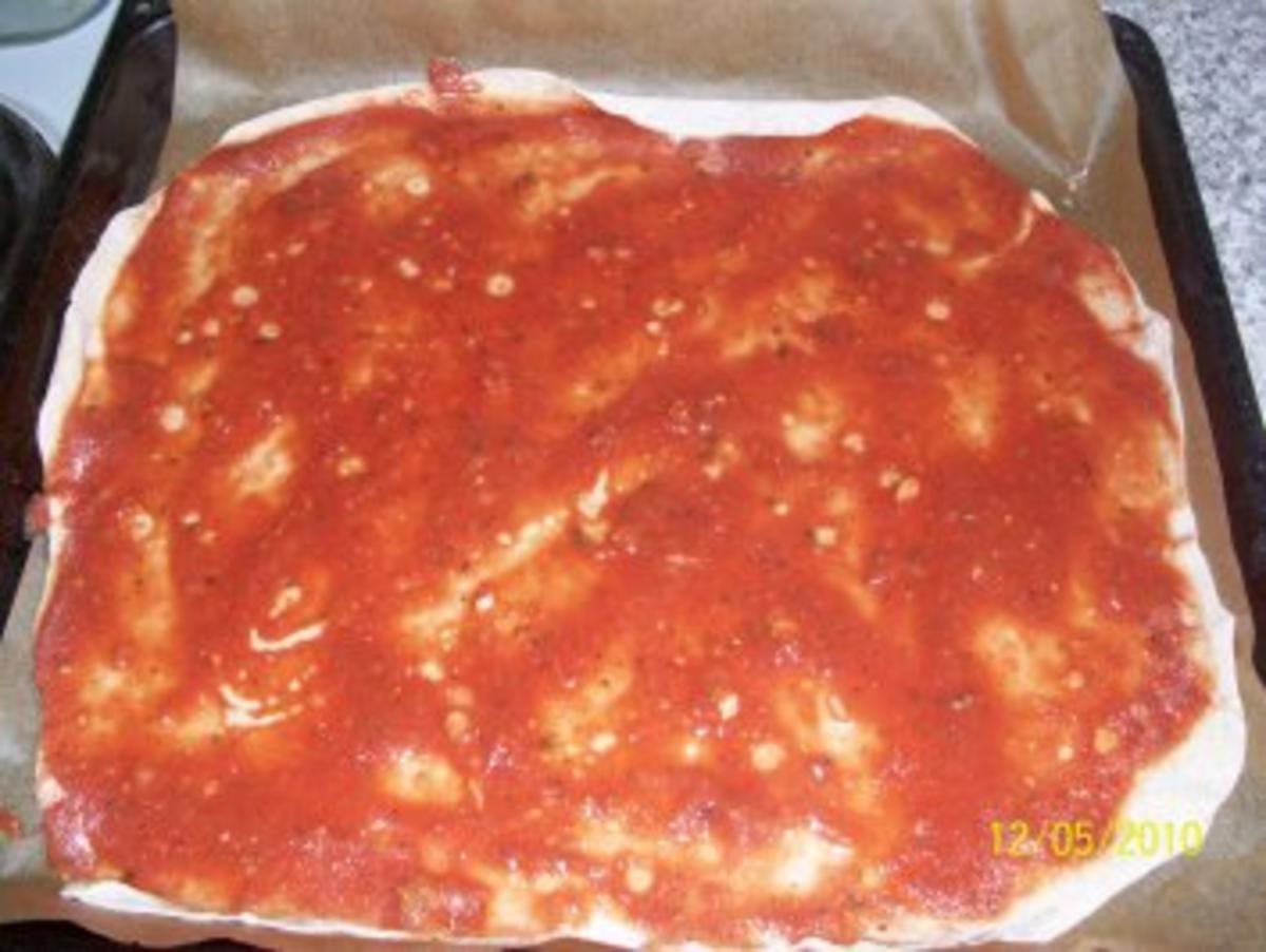 Pizza - Rezept - Bild Nr. 6