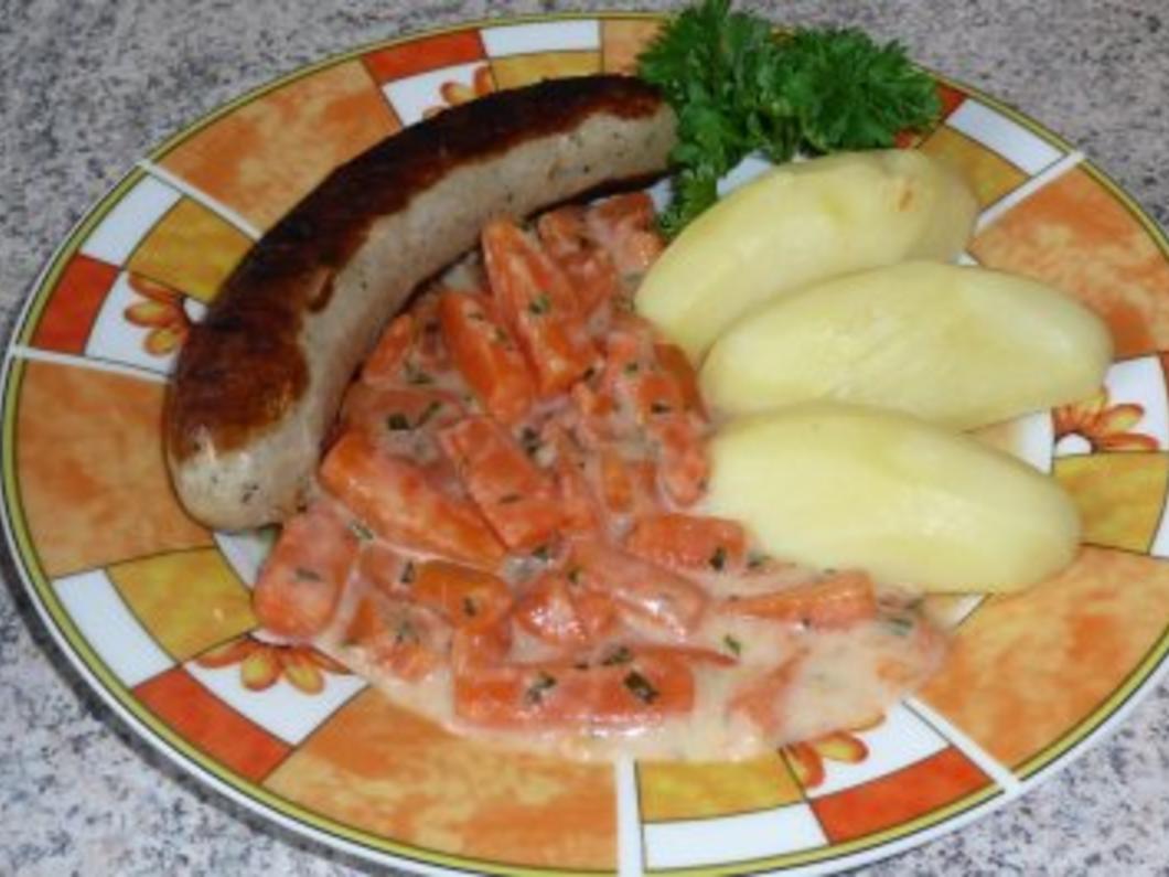 Gemüse: Karotten mit Bratwurst und Salzkartoffeln - Rezept - kochbar.de