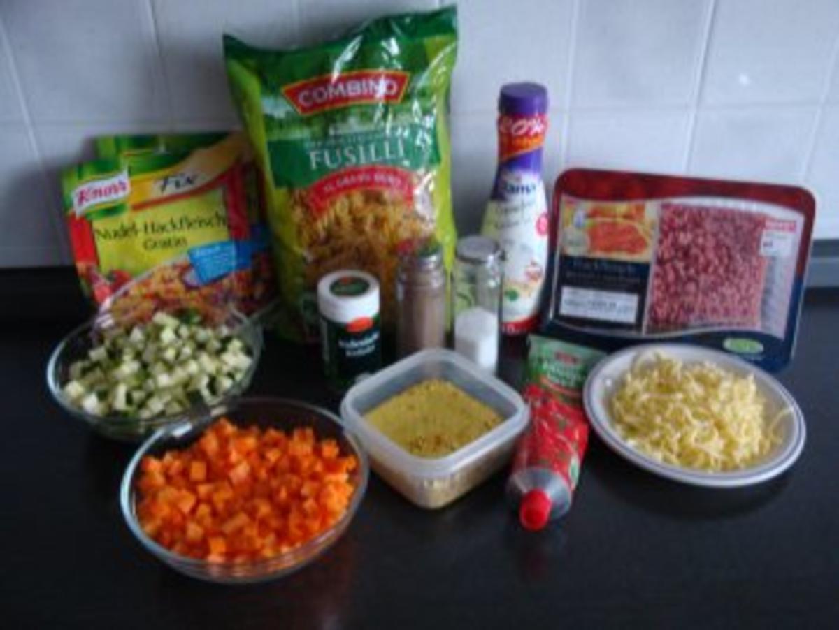 Nudelauflauf mit Hackfleisch, Zucchini und Karotten - Rezept - Bild Nr. 3
