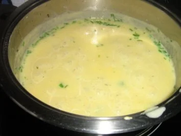 Rezept: Spargelcremesüppchen mit Einlage Bild Nr. 2 Spargelcremesüppchen mit Einlage - Rezept - Bild Nr. 2