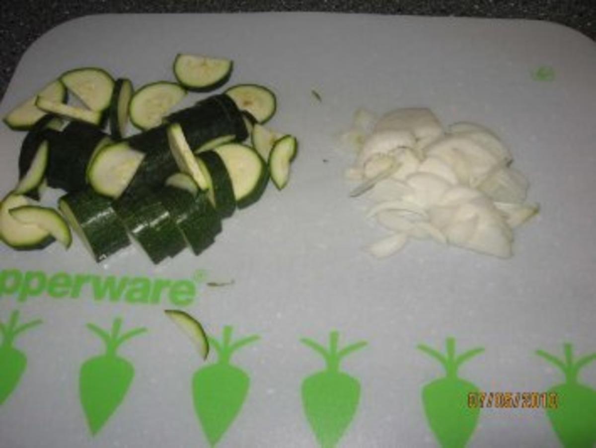 Zucchini Hack Pfanne mit Nudeln - Rezept - Bild Nr. 2
