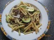 Zucchini Hack Pfanne mit Nudeln - Rezept