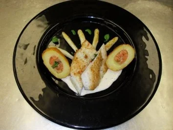 Rezept: Gefüllte Kaviar Kartoffeln Gefüllte Kaviar Kartoffeln - Rezept