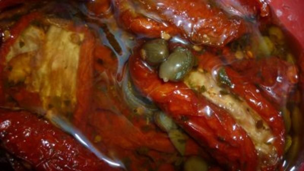 Tomaten-Kräuterpesto mit Sonnenblumenkernen und Balsamico - Rezept - Bild Nr. 3