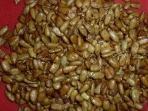 Tomaten-Kräuterpesto mit Sonnenblumenkernen und Balsamico - Rezept - Bild Nr. 6