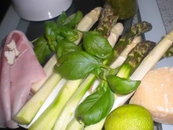 Rezept: Spargel grün weiß Bild Nr. 2 Spargel grün weiß - Rezept - Bild Nr. 2