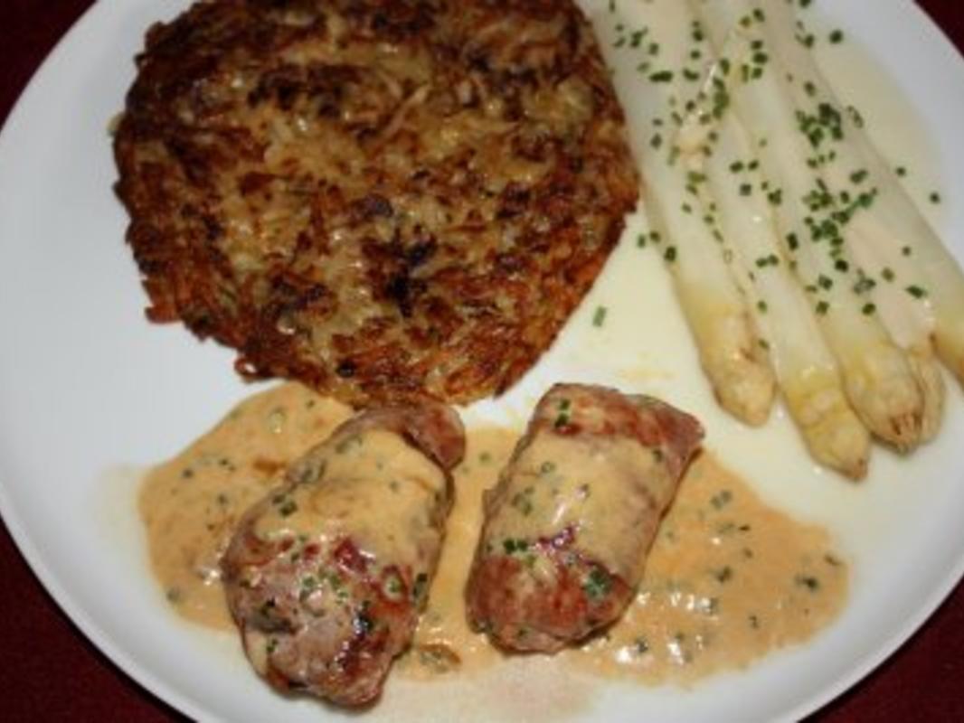 Schweinemedallions im Speckmantel mit herzhaftem Rösti - Rezept ...