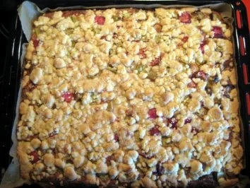 Rezept: Rhabarberkuchen vom Blech Rhabarberkuchen vom Blech - Rezept
