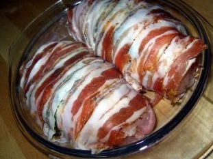 Rosmarin-Hähnchenbrust im Speckmantel an Steinpilzrahmsauce - Rezept - Bild Nr. 3