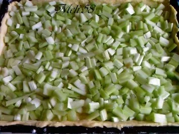 Backen: Rhabarberkuchen vom Blech - Rezept - Bild Nr. 2