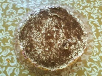 Rezept: Preißelbeer-Sahnetorte Bild Nr. 6 Preißelbeer-Sahnetorte - Rezept - Bild Nr. 6