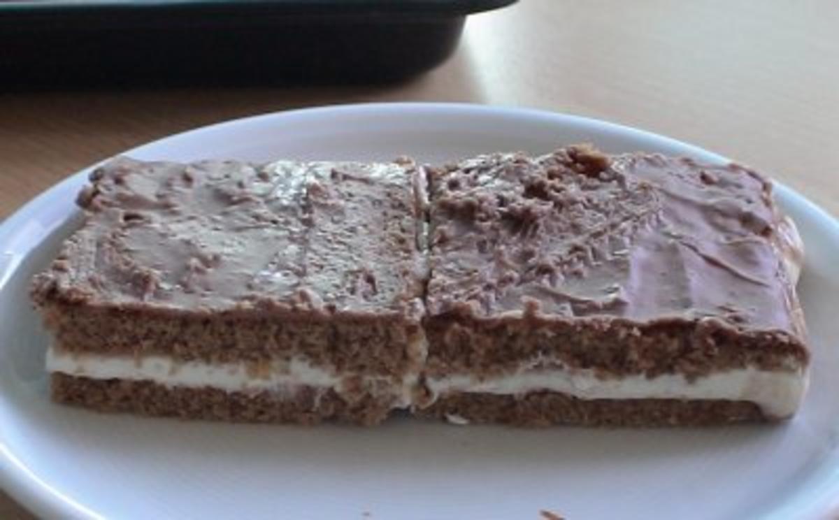 Milchschnittenkuchen mit Teig und Eier - Rezept mit Bild - kochbar.de