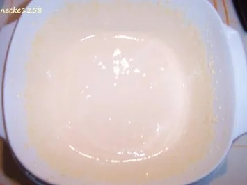 Rezept: Erdbeer-Charlotte Bild Nr. 5 Erdbeer-Charlotte - Rezept - Bild Nr. 5