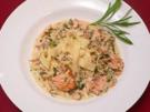Lachs in Weißweinsoße mit Tagliatelle - Rezept