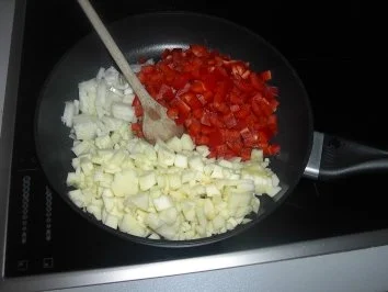 Putenkasseler mit Paprikasauce - Rezept - Bild Nr. 3