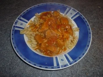 Rezept: Gulasch vom Schwein Bild Nr. 2 Gulasch vom Schwein - Rezept - Bild Nr. 2