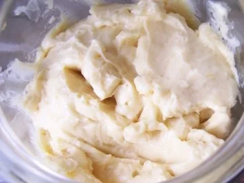 Brotaufstrich: Honig-Butter - Rezept