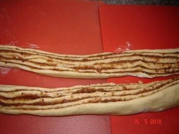 Rezept: Kuchen + Torten : Nußzopf Bild Nr. 4 Kuchen + Torten : Nußzopf - Rezept - Bild Nr. 4