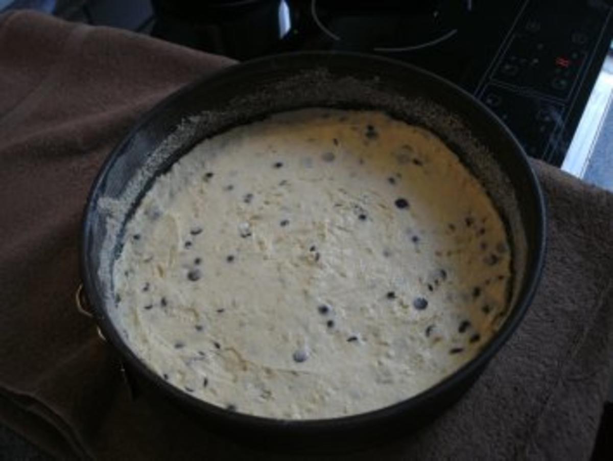 Schoko-Kirsch-Kuchen mit Puddingcreme - Rezept - Bild Nr. 3