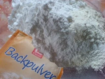 Rezept: Waldmeistertorte Bild Nr. 7 Waldmeistertorte - Rezept - Bild Nr. 7