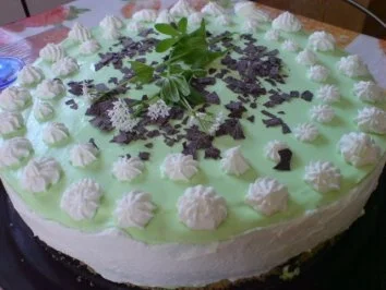 Rezept: Waldmeistertorte Bild Nr. 23 Waldmeistertorte - Rezept - Bild Nr. 23