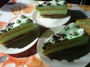 Rezept: Waldmeistertorte Bild Nr. 29 Waldmeistertorte - Rezept - Bild Nr. 29