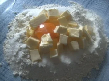 Kirschkuchen mit Baiserdecke - Rezept - Bild Nr. 2